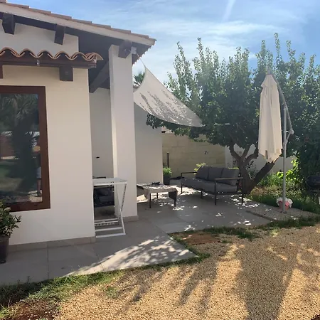 Casa Sul Mare Con Piscina Вилла