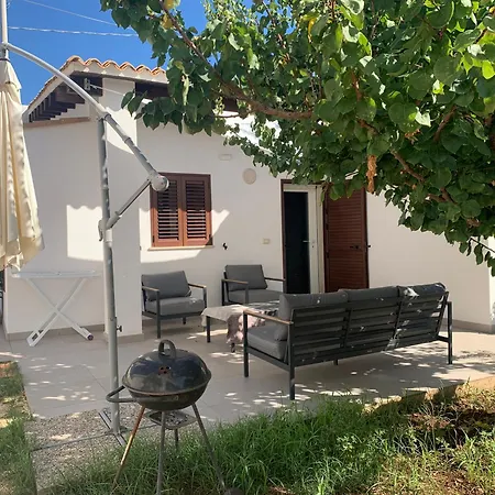 Casa Sul Mare Con Piscina Вилла *